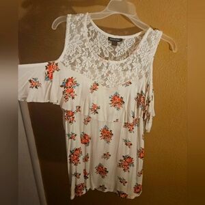Joe Boxer Floral Off the Shoulder Ruffled White Lace Top XL